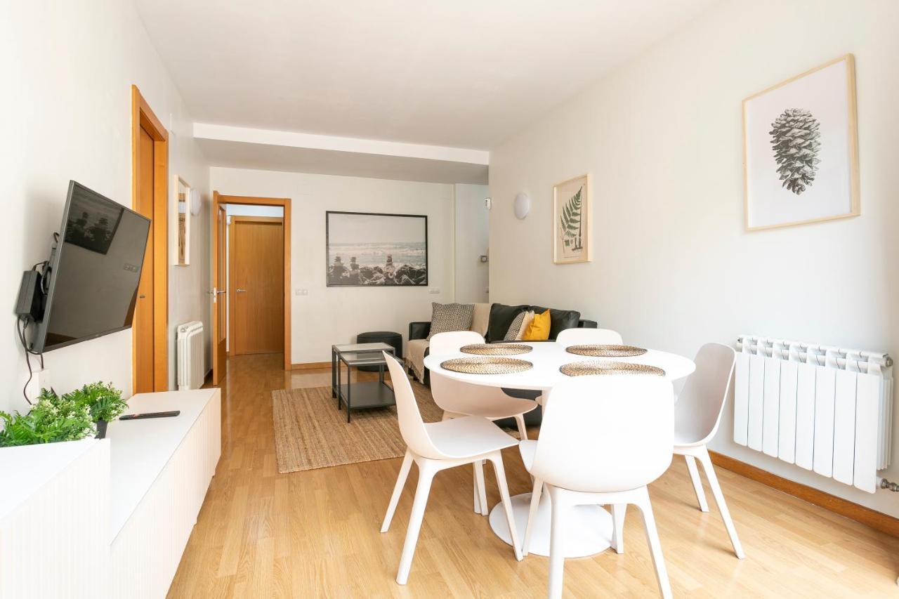 Ab North Barcelona Apartments Santa Coloma de Gramenet Bagian luar foto