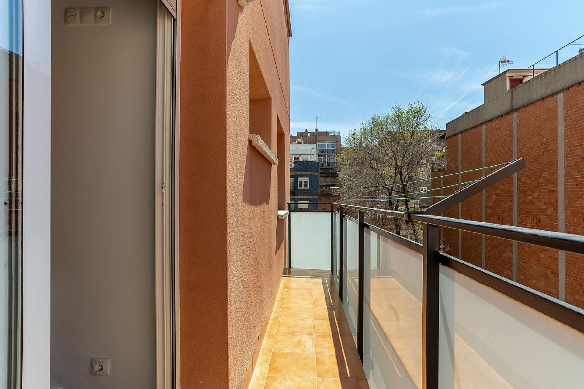 Ab North Barcelona Apartments Santa Coloma de Gramenet Bagian luar foto
