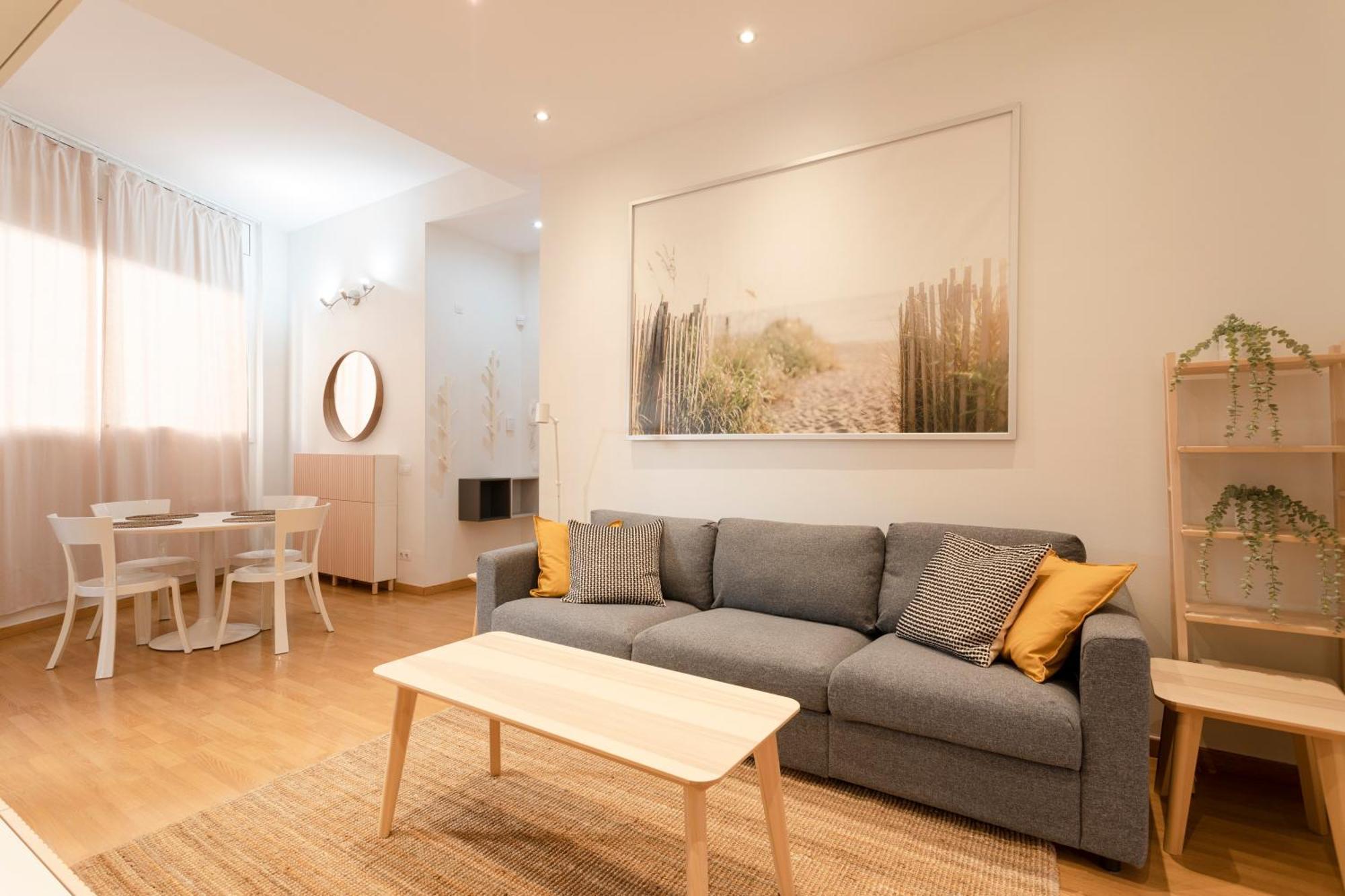 Ab North Barcelona Apartments Santa Coloma de Gramenet Bagian luar foto